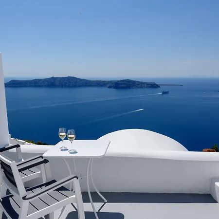 Abyssanto And Ξενοδοχείο 4*