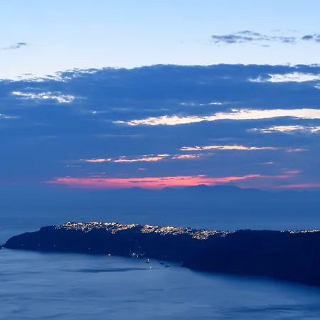 Ξενοδοχείο Abyssanto And 4*