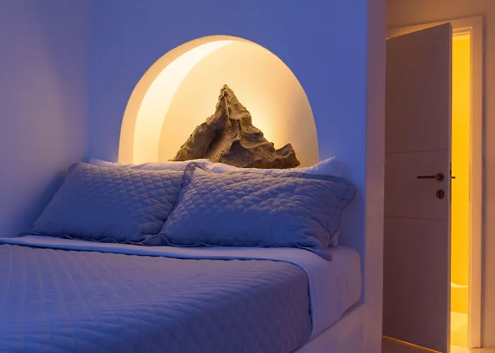 Abyssanto And 4* Imerovigli (Santorini)