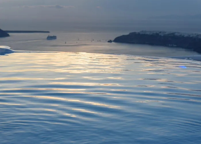 Abyssanto And Otel Imerovigli (Santorini)