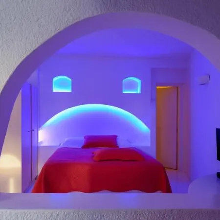 Abyssanto And Imerovigli