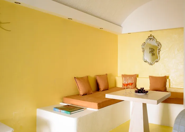 Hotel Abyssanto And 4*